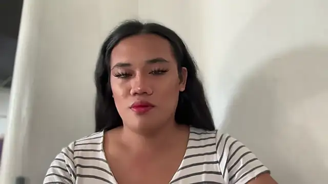 untouchable mia online show from November 2025 01:27:01 AM