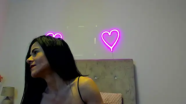 Snapshot of brianaflynt chatting on January 2026 07:56:02 PM brianaflynt online show from January 2026 07:56:02 PM