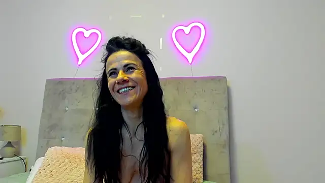 Snapshot of brianaflynt chatting on February 2026 07:45:02 PM brianaflynt online show from February 2026 07:45:02 PM