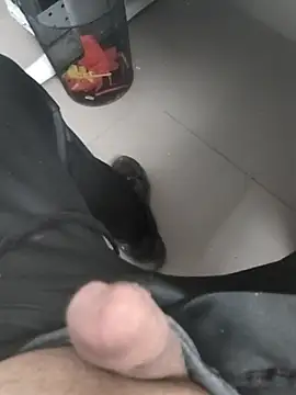 Snapshot of centro6891 chatting on November 2025 09:10:02 AM centro6891 online show from November 2025 09:10:02 AM