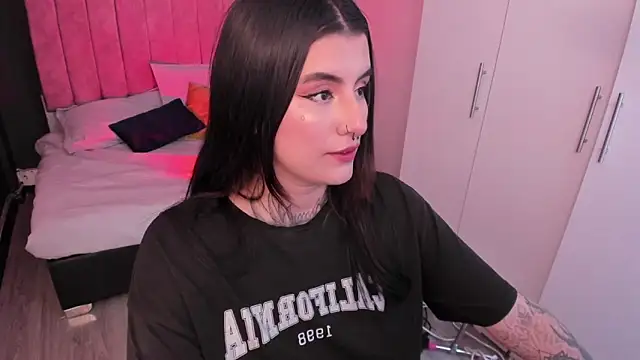 mia jagger online show from March 2026 09:08:01 PM