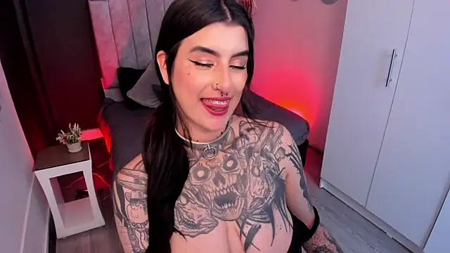 mia jagger online show from June 2026 03:37:01 AM