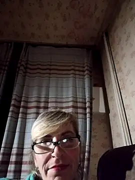 Georgette466 online show from November 2025 06:07:02 PM