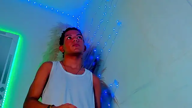 wild best online show from November 2025 07:57:02 PM