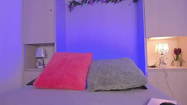 GabyMason  online show from November 2025 12:05:02 PM