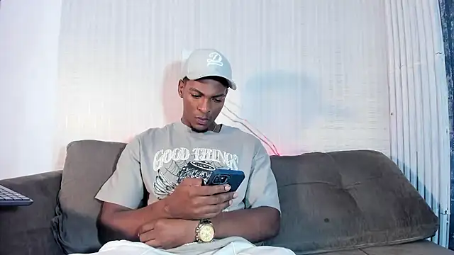 Snapshot of for_itan chatting on January 2026 01:24:02 PM for itan online show from January 2026 01:24:02 PM