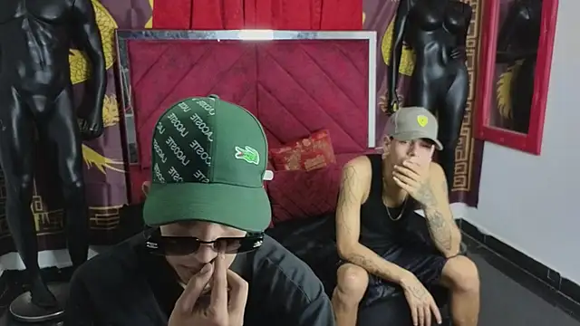 Snapshot of Latin_Duo13 chatting on November 2025 08:16:02 AM Latin Duo13 online show from November 2025 08:16:02 AM