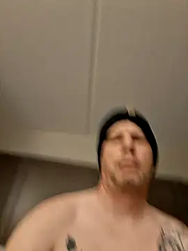 coupleinhotel online show from November 2025 12:43:01 AM