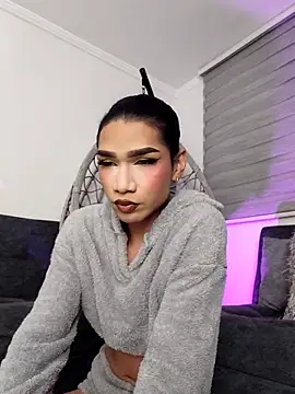 Snapshot of FernandaFox_ chatting on April 2026 03:42:02 AM FernandaFox online show from April 2026 03:42:02 AM