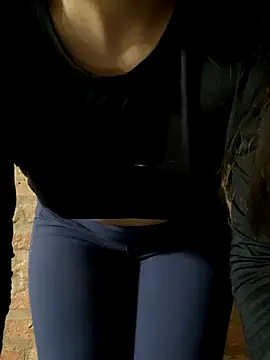 Catalina244 online show from October 2025 12:52:02 PM