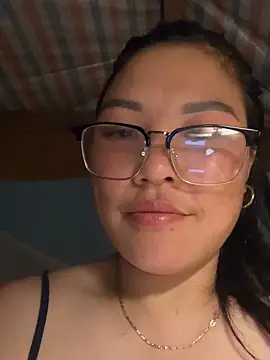 Snapshot of heodat-sexx chatting on May 2026 04:04:02 PM heodat-sexx online show from May 2026 04:04:02 PM