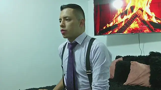 Mike Fetiche online show from November 2025 03:16:02 AM