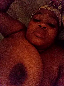 ThickLeeyanaXX online show from January 2026 04:50:01 AM