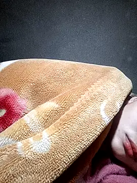 yoyo-mi online show from December 2025 01:28:02 PM