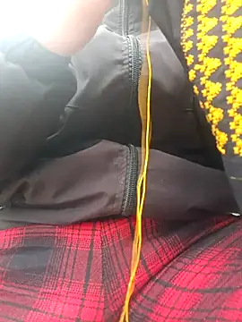 yoyo-mi online show from December 2025 03:24:01 AM