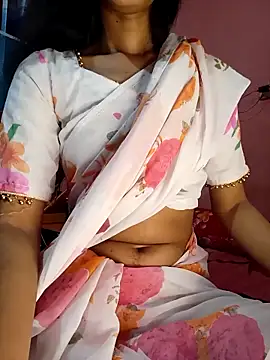 Snapshot of Green_LaDY66 chatting on April 2026 03:17:02 PM Green LaDY66 online show from April 2026 03:17:02 PM