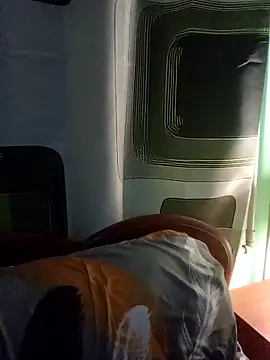 Esenia505 online show from November 2025 05:19:02 AM