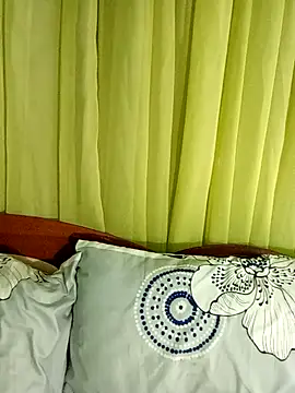 Esenia505 online show from April 2026 03:39:01 AM