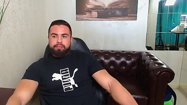 HayesWood online show from December 2025 05:45:02 AM