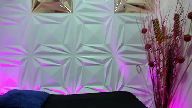 NovaNight  online show from November 2025 11:19:01 AM