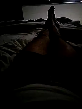 Snapshot of female_hunterr chatting on November 2025 06:52:02 PM female hunterr online show from November 2025 06:52:02 PM