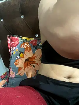 Heena Sharma982 online show from November 2025 08:03:01 AM