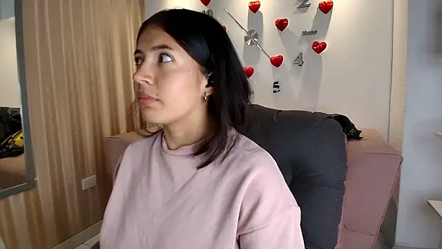 KamyGlam online show from March 2026 08:04:01 PM