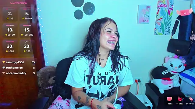 Emma boo online show from November 2025 04:22:01 AM