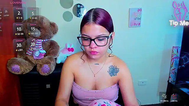 Emma boo online show from March 2026 03:26:01 PM