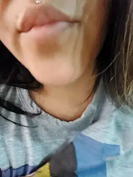 Camilu23 online show from October 2025 08:53:02 PM