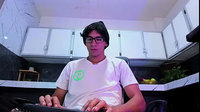 kane del toro online show from December 2025 01:22:01 AM