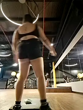 Amelia08 online show from November 2025 02:27:01 PM