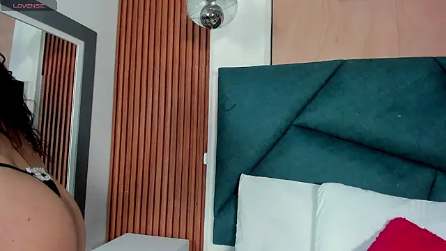 Ivy Spicy online show from February 2026 07:59:02 PM