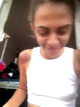 sabrinaneves online show from January 2026 06:11:01 PM