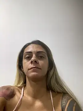 sabrinaneves online show from February 2026 01:51:01 PM