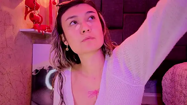 Im-Lola online show from March 2026 10:50:01 PM