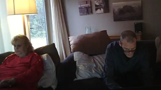 Sylviastar46 online show from November 2025 08:26:01 AM