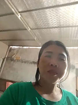 Snapshot of Nahata-suki chatting on November 2025 02:43:02 AM Nahata-suki online show from November 2025 02:43:02 AM