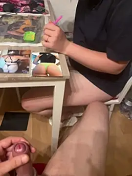Teeny-Slut18 online show from June 2026 11:26:01 PM