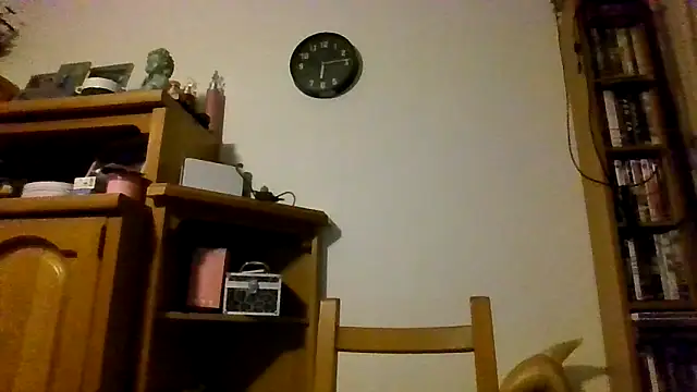 Snapshot of Daantje48 chatting on October 2025 05:14:02 PM Daantje48 online show from October 2025 05:14:02 PM