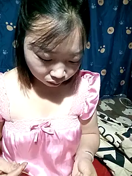 julybe online show from November 2025 01:28:01 AM