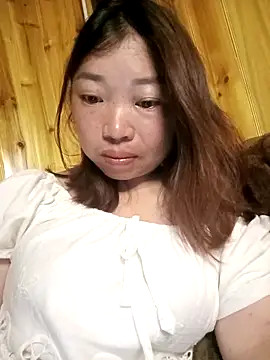 Snapshot of julybe chatting on May 2026 03:29:01 PM julybe online show from May 2026 03:29:01 PM