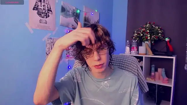 LeoBensyten online show from December 2025 04:24:01 PM