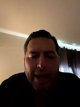 ezrah23 online show from January 2026 06:46:02 PM