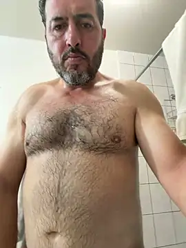 ezrah23 online show from March 2026 06:25:01 AM