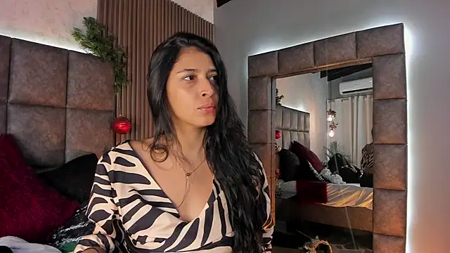 Snapshot of BrigitteVons chatting on December 2025 09:21:01 PM BrigitteVons online show from December 2025 09:21:01 PM