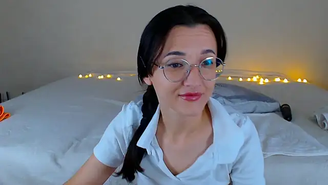 Snapshot of Dorotty_ chatting on November 2025 02:14:01 AM Dorotty  online show from November 2025 02:14:01 AM