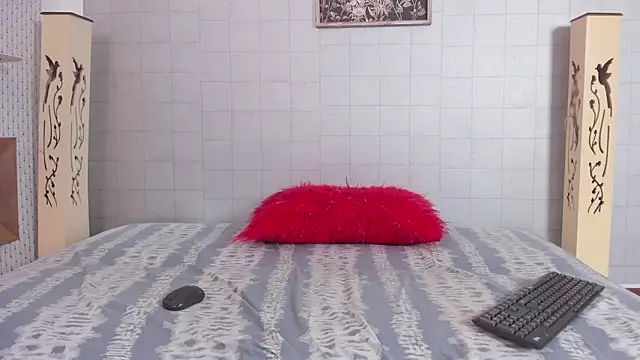 Oceaan lady online show from April 2026 01:33:02 PM