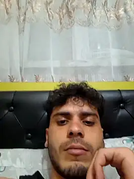 ZAminn6789 online show from March 2026 04:40:01 PM