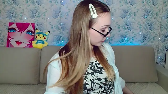 phreshgirlswag online show from November 2025 01:17:01 AM